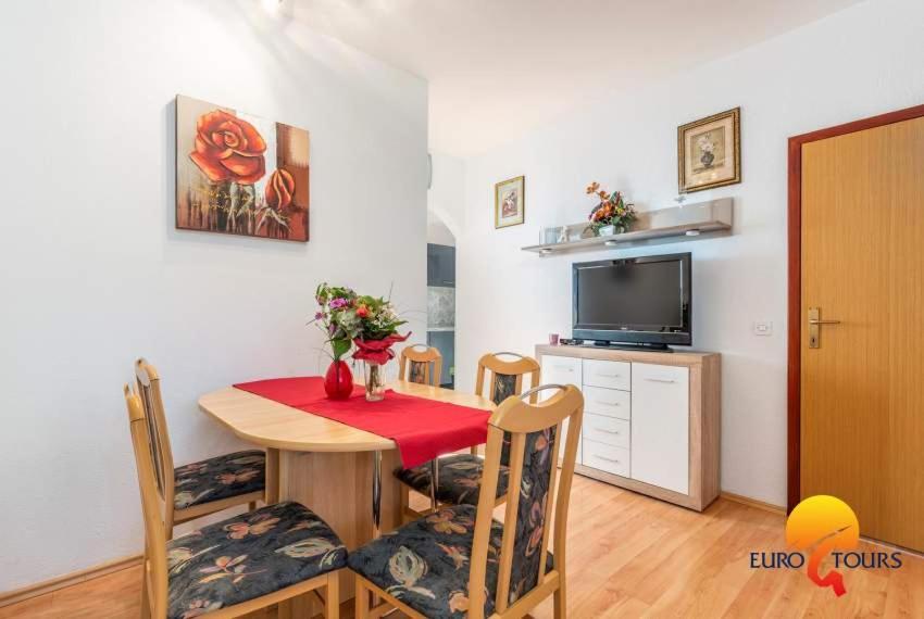 House Lucija Apartment โปเรช ห้อง รูปภาพ